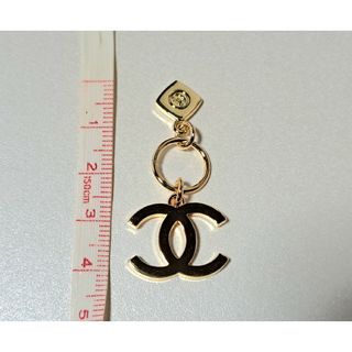 CHANEL シャネル CCマグネットブローチ＆CCチャーム