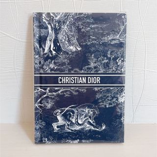 Christian Dior★ノートブックカバー付き\u0026ポーチ２点♪