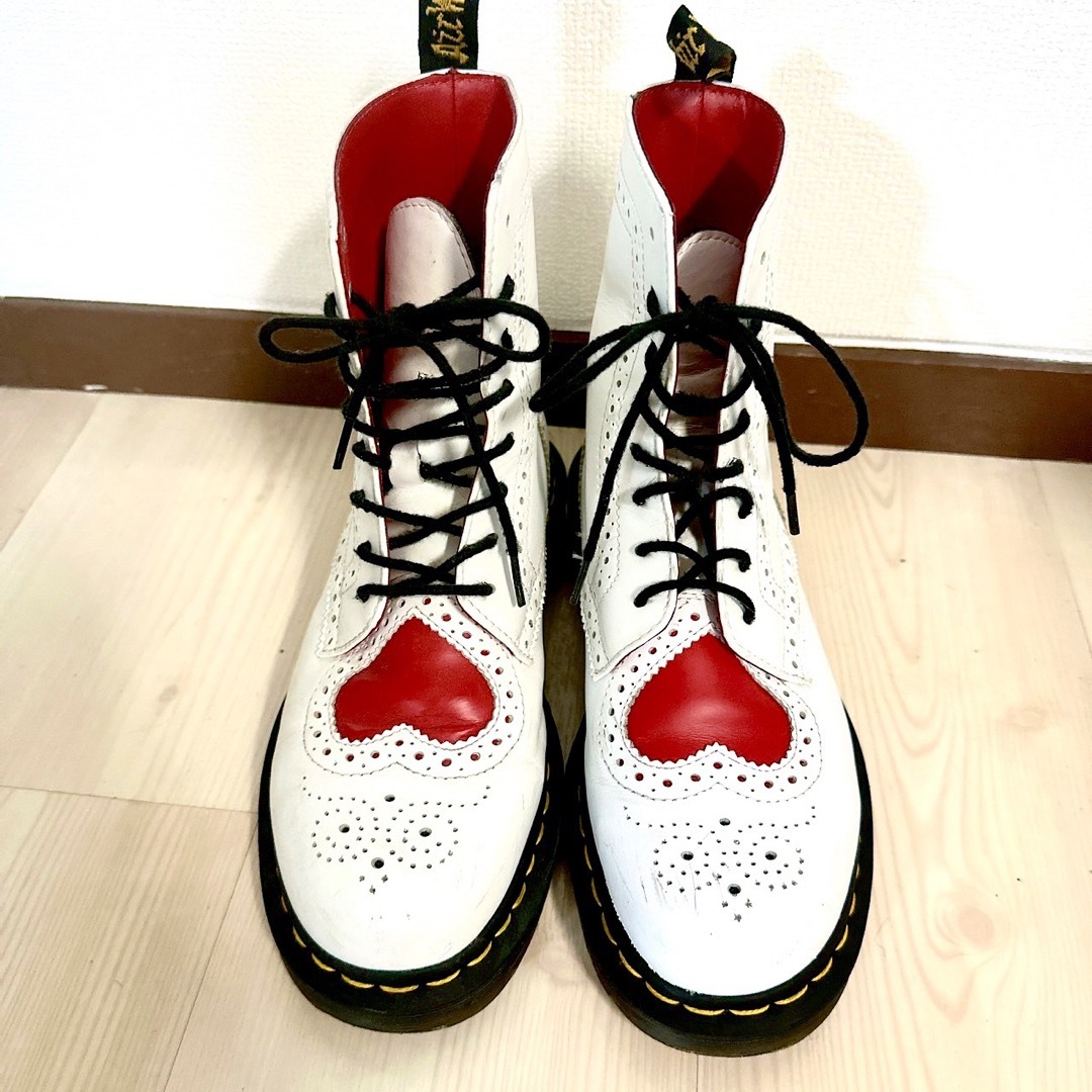 ドクターマーチン Dr.Martens 限定 レディース バレンタイン ホワイト-
