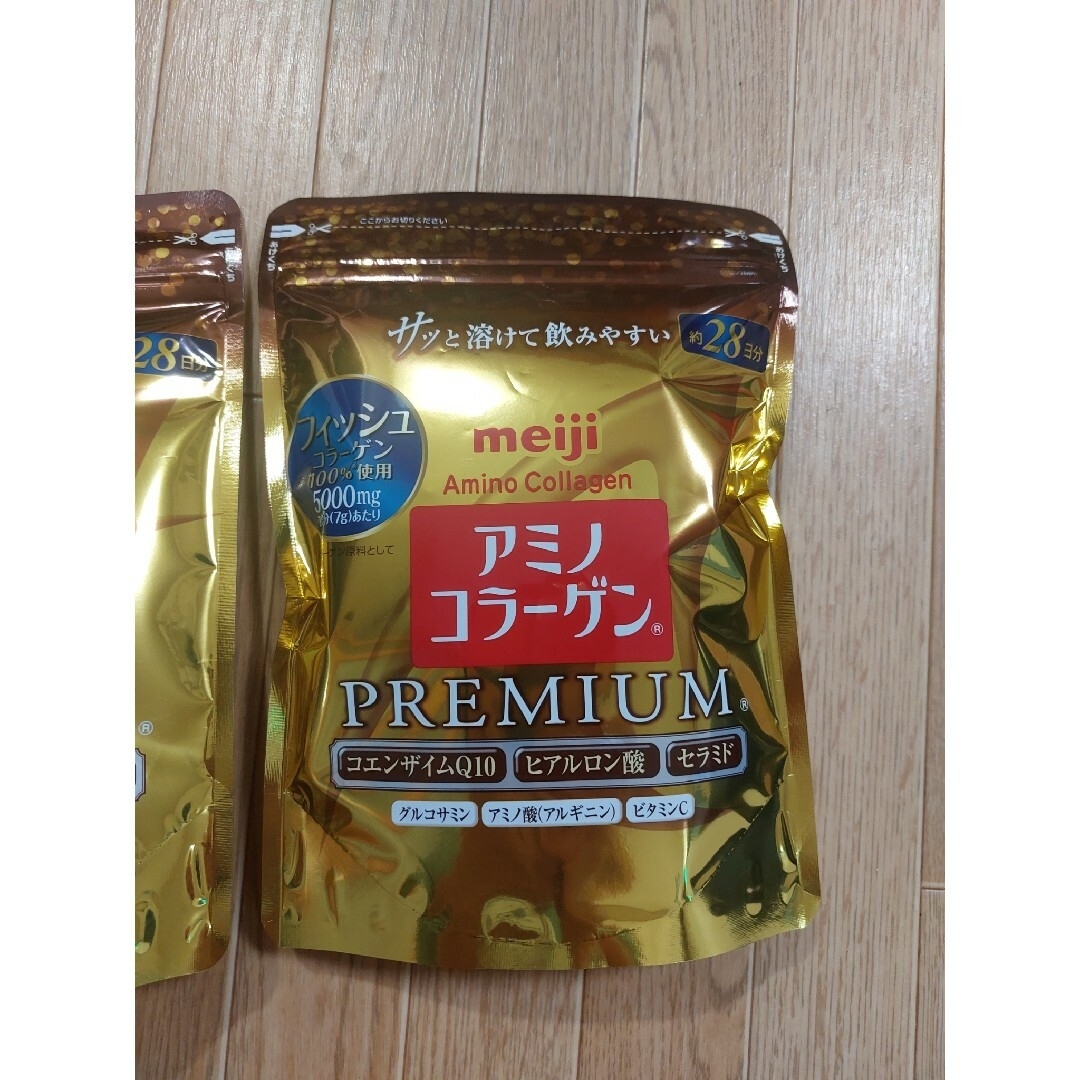 明治(メイジ)の明治 アミノコラーゲン プレミアム 詰め替え用 196g × 2個 食品/飲料/酒の健康食品(コラーゲン)の商品写真