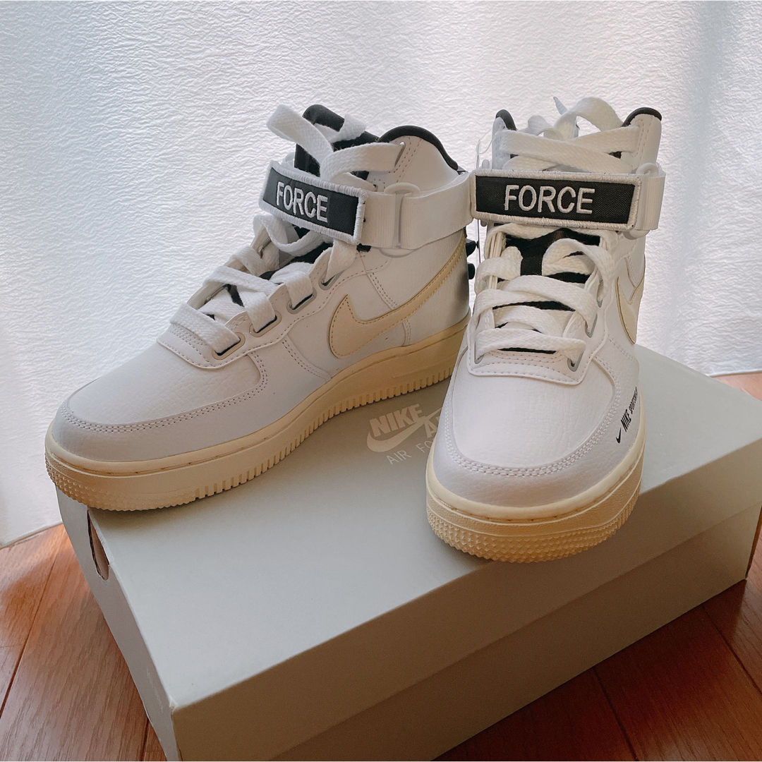 【新品・未使用】NIKE AIR FORCE1  atomos