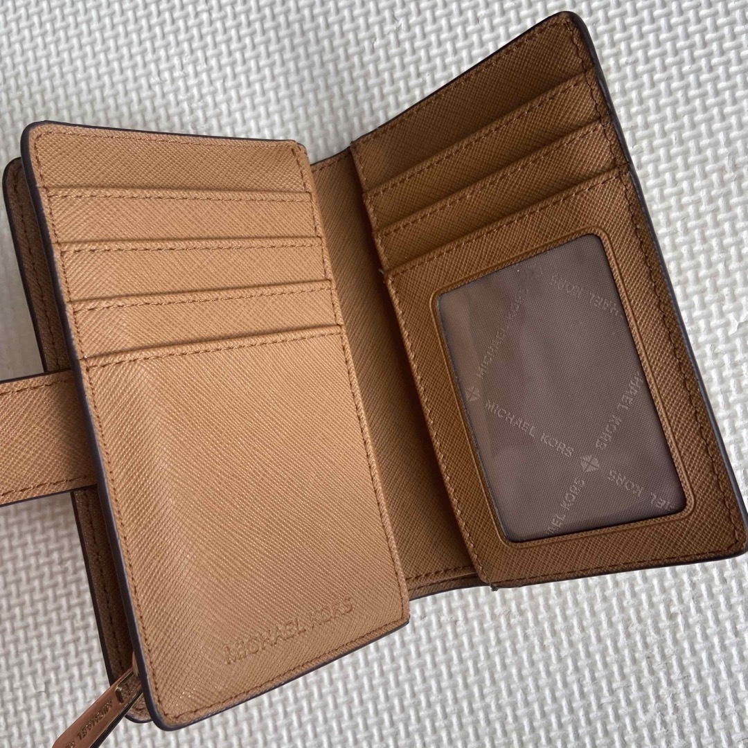 Michael Kors(マイケルコース)のMICHAEL KORS   二つ折り財布 レディースのファッション小物(財布)の商品写真
