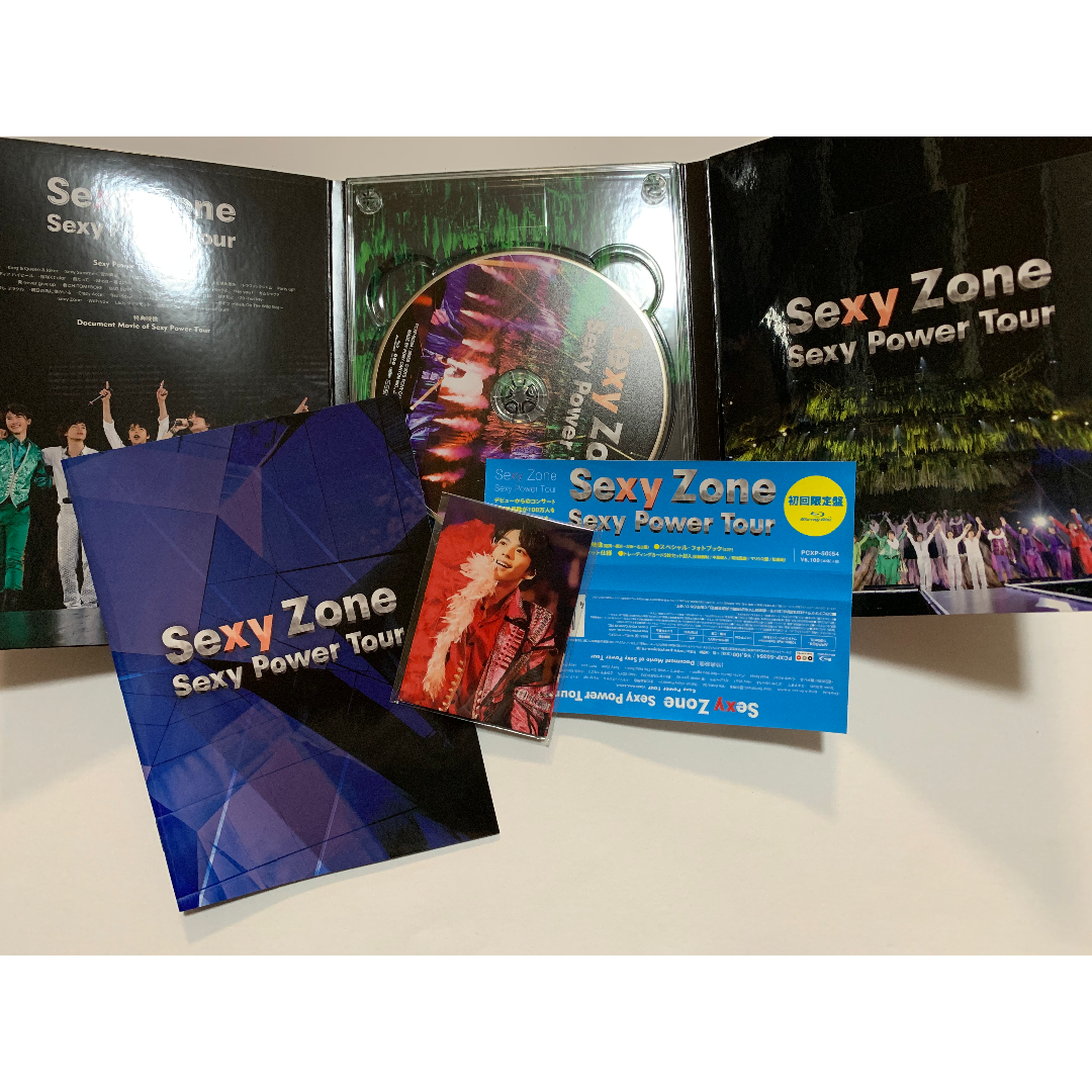 Sexy Zone(セクシー ゾーン)のSexy Zone Sexy Power Tour【Blu-ray 初回限定盤】 エンタメ/ホビーのDVD/ブルーレイ(アイドル)の商品写真