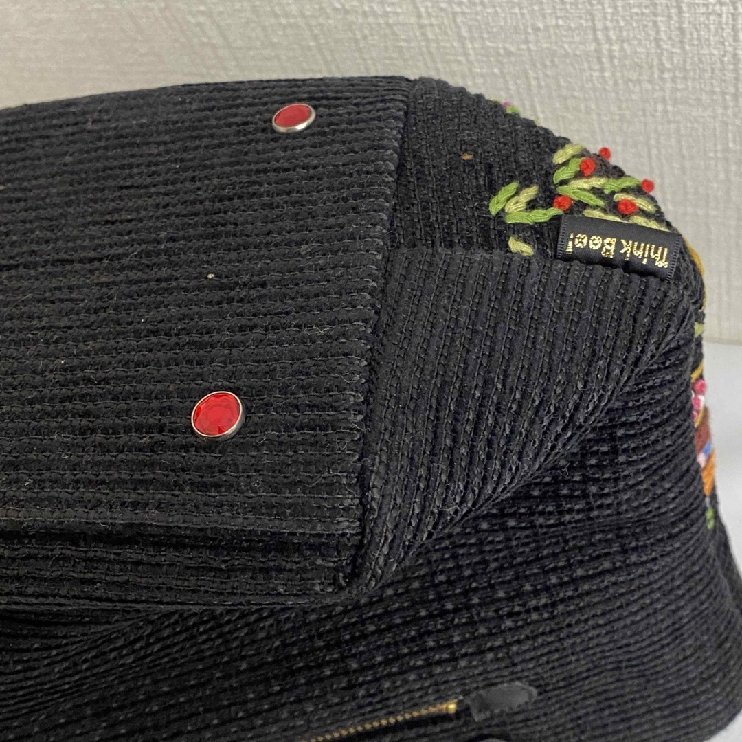 シンクビー トートバッグ ハンドバッグ ブラック 刺繍 村 風景 no.67