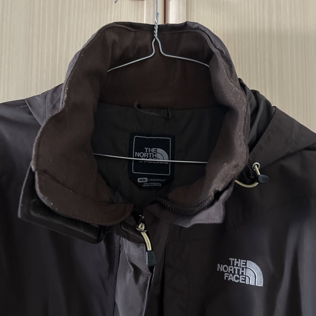 THE NORTH FACE(ザノースフェイス)のナイロンアウター レディースのジャケット/アウター(その他)の商品写真