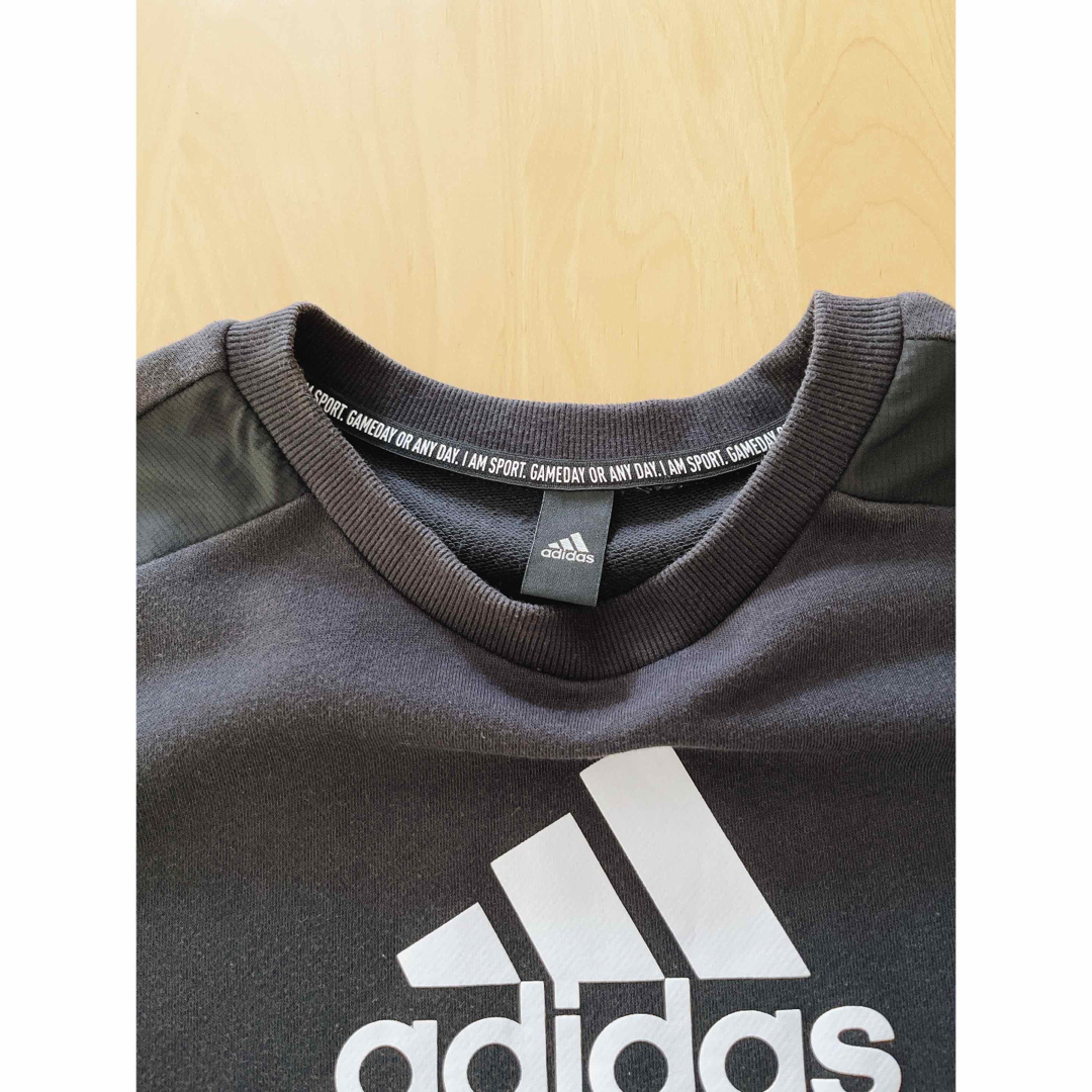 adidas(アディダス)のアディダス　adidas トレーナー　黒　160 キッズ/ベビー/マタニティのキッズ服男の子用(90cm~)(Tシャツ/カットソー)の商品写真