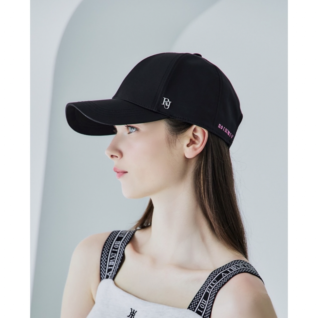 ZARA(ザラ)のRiu【新品タグ付】Basic logo cap レディースの帽子(キャップ)の商品写真