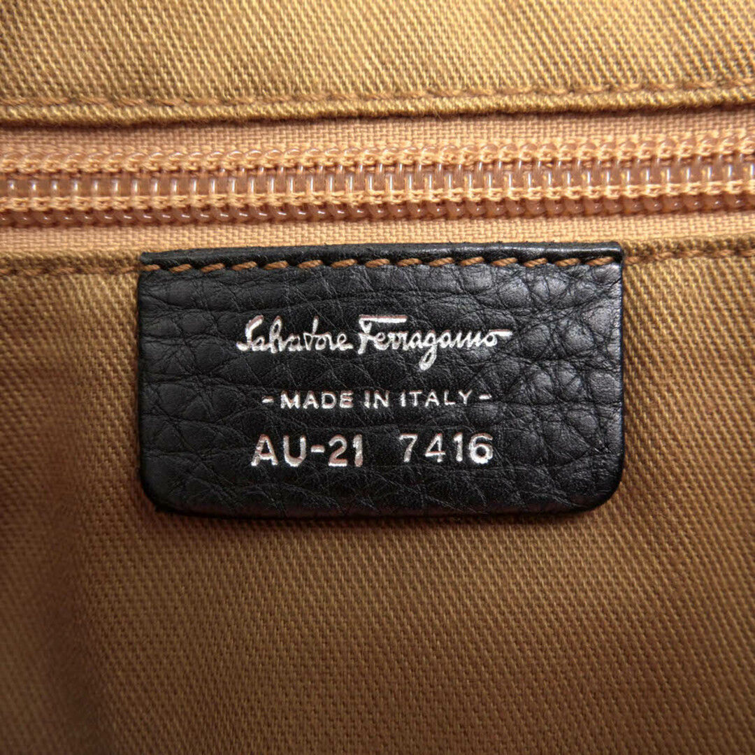 Ferragamo(フェラガモ)のフェラガモ／Salvatore Ferragamo バッグ トートバッグ 鞄 ハンドバッグ レディース 女性 女性用レザー 革 本革 ブラック 黒  AU-21 7416 ガンチーニ金具 シボ革 シュリンクレザー ユニセックス 男女兼用 2WAY ショルダーバッグ レディースのバッグ(トートバッグ)の商品写真