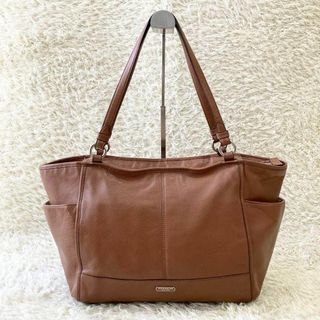 コーチ 高級レザートートバッグ 美品 程良い柔らかさ こげ茶-