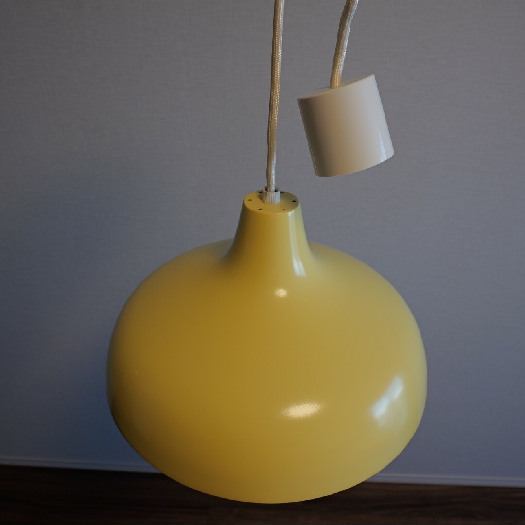 IDEE(イデー)のIDEE KULU LAMP イデー　クル　ランプ　シトロンカラー インテリア/住まい/日用品のライト/照明/LED(天井照明)の商品写真