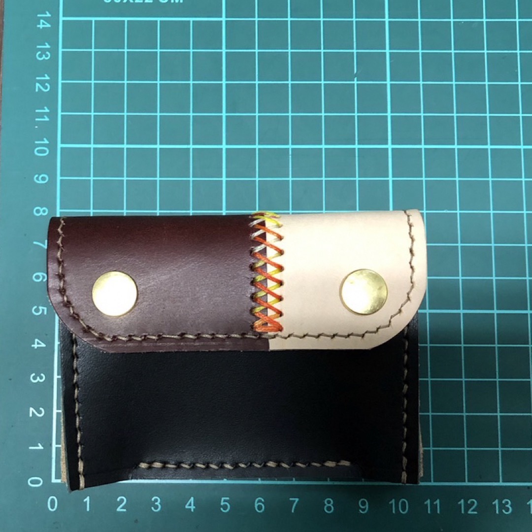 革　コインケース　パッチワーク ハンドメイドのファッション小物(財布)の商品写真