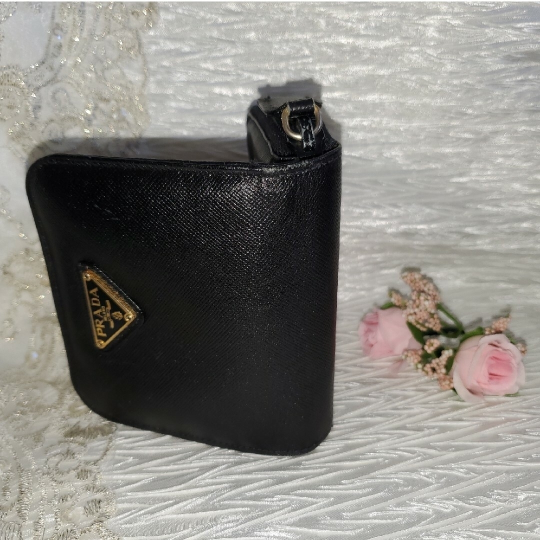 PRADA(プラダ)のPRADA ２つ折り財布 レディースのファッション小物(財布)の商品写真