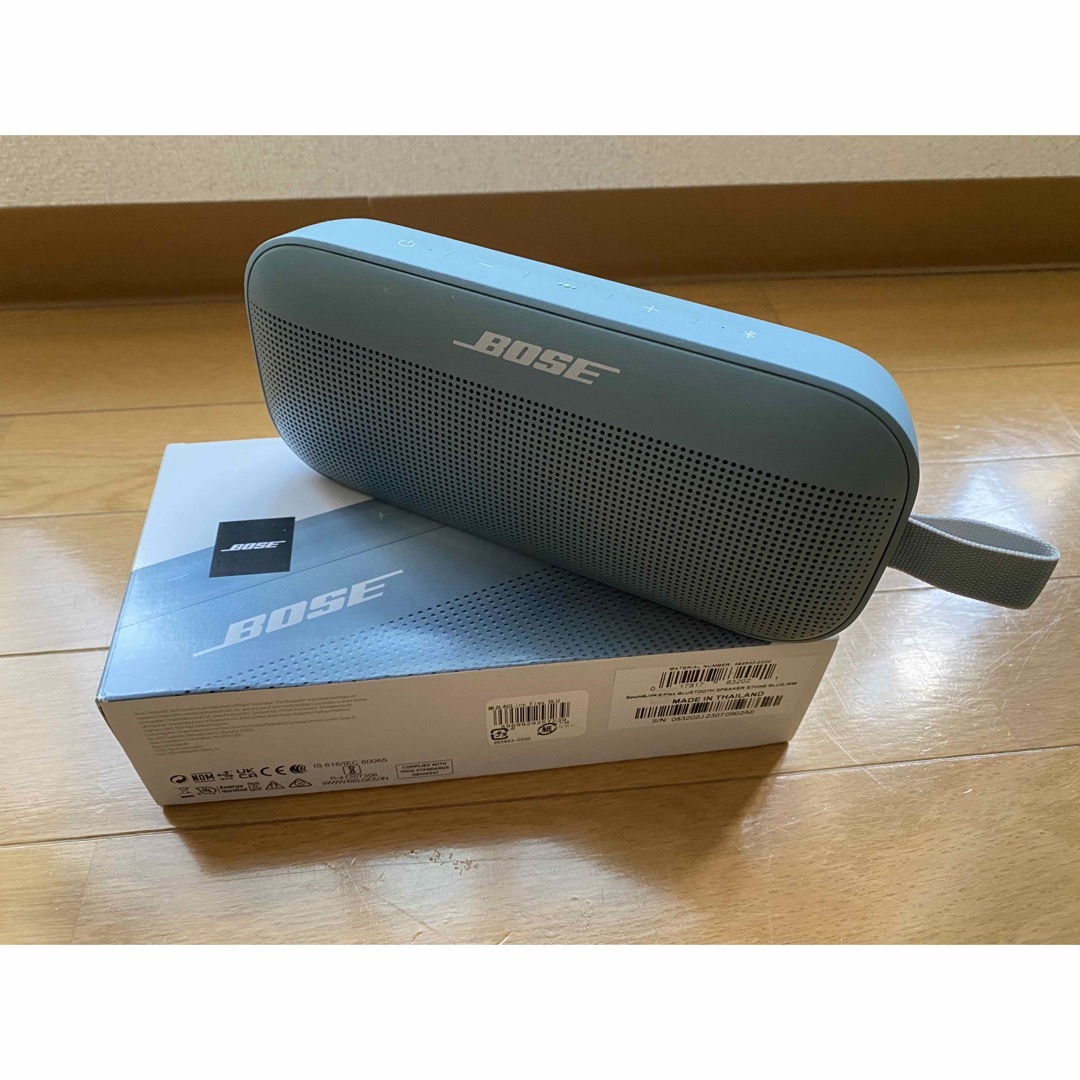 BOSE(ボーズ)のBOSE SOUNDLINK FLEX スマホ/家電/カメラのオーディオ機器(スピーカー)の商品写真