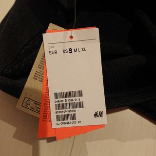 エイチアンドエム(H&M)のH&M スポーツタイツ新品未使用(ウェア)