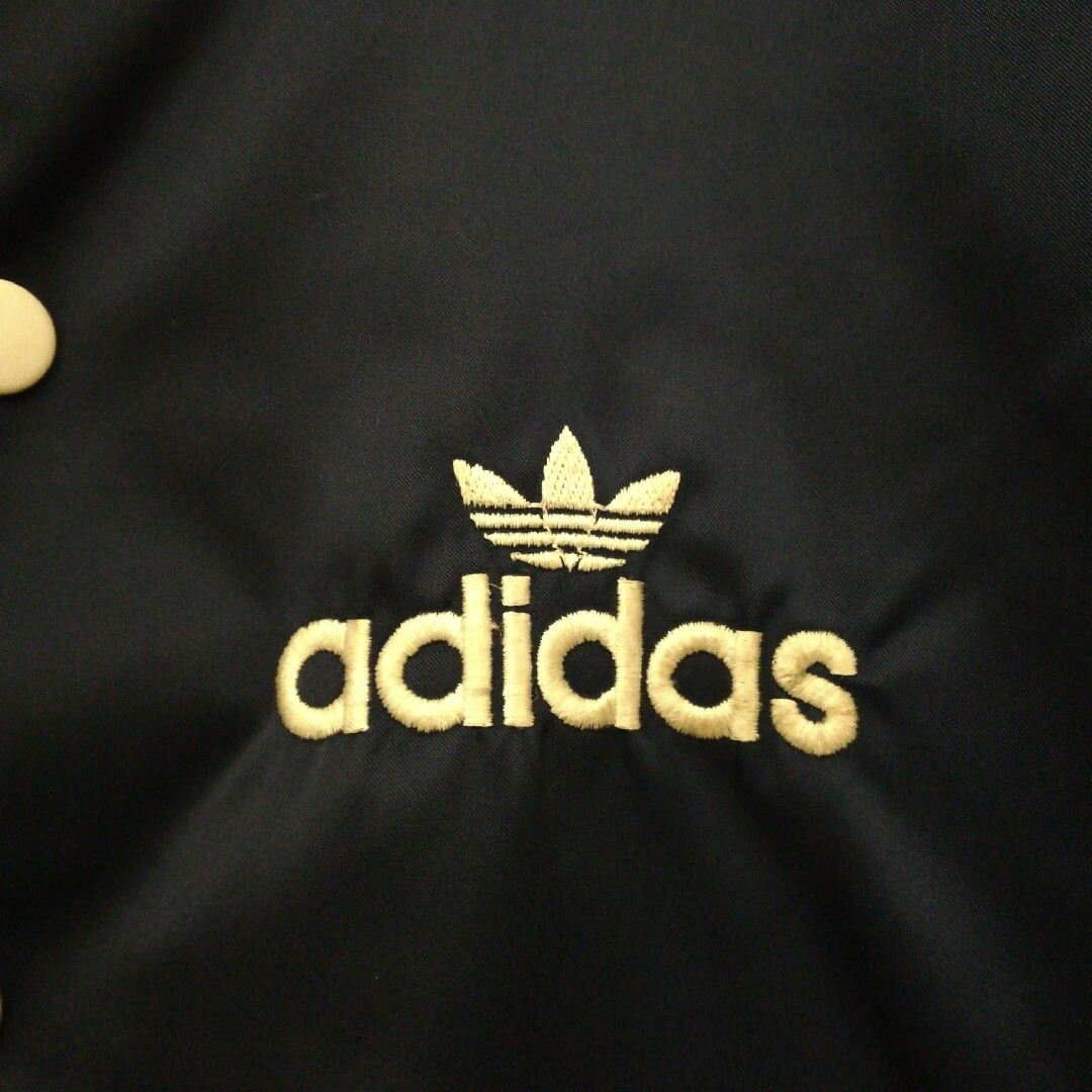 adidas(アディダス)の希少80's古着【adidas】サテンスタジャン アワードジャケットヴィンテージ メンズのジャケット/アウター(スタジャン)の商品写真