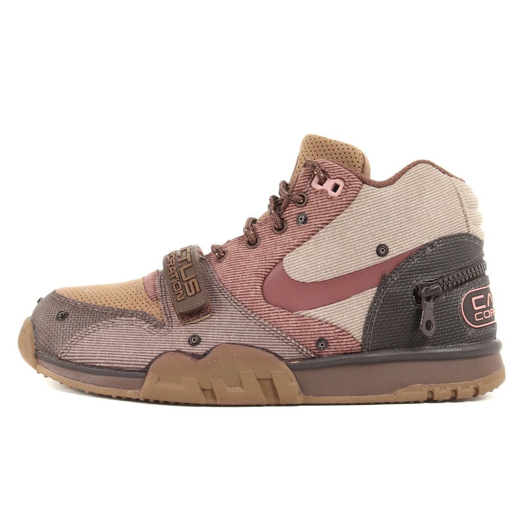 靴/シューズNIKE ナイキ サイズ:27.5cm TRAVIS SCOTT CACT.US CORP AIR TRAINER 1 / CJ (DR7515-200) トラヴィス・スコット カスタスコープ エアトレーナー1 ライトチョコレート ラストピンク US9.5 スニーカー コラボ シューズ 靴【メンズ】