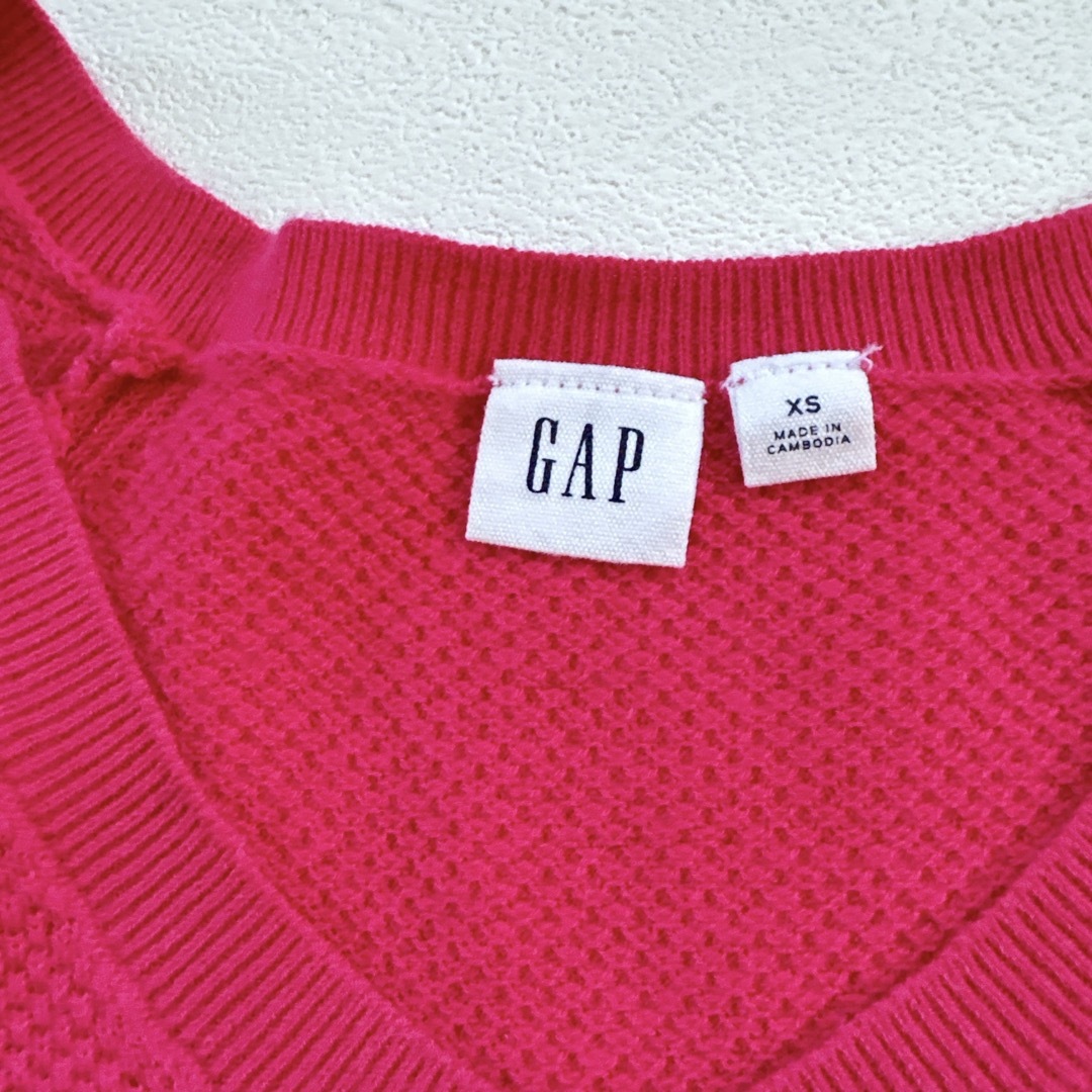 GAP(ギャップ)のGAP レディース　セーター　マゼンダピンク　XS(日本M レディースのトップス(ニット/セーター)の商品写真