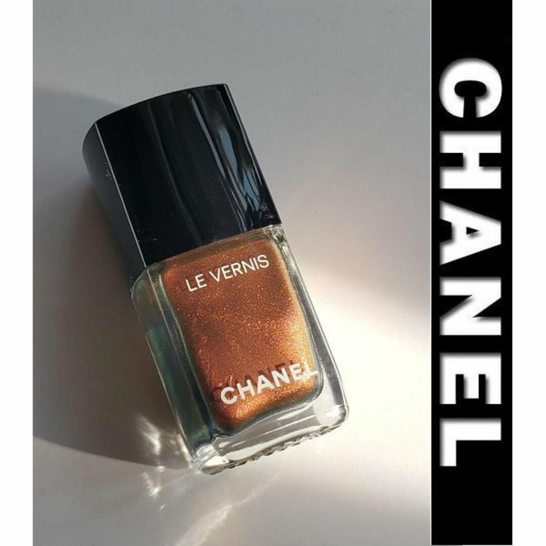 CHANEL(シャネル)の★特別限定品★激レア★入手困難★シャネル ヴェルニ ロング トゥニュ 917 コスメ/美容のネイル(マニキュア)の商品写真