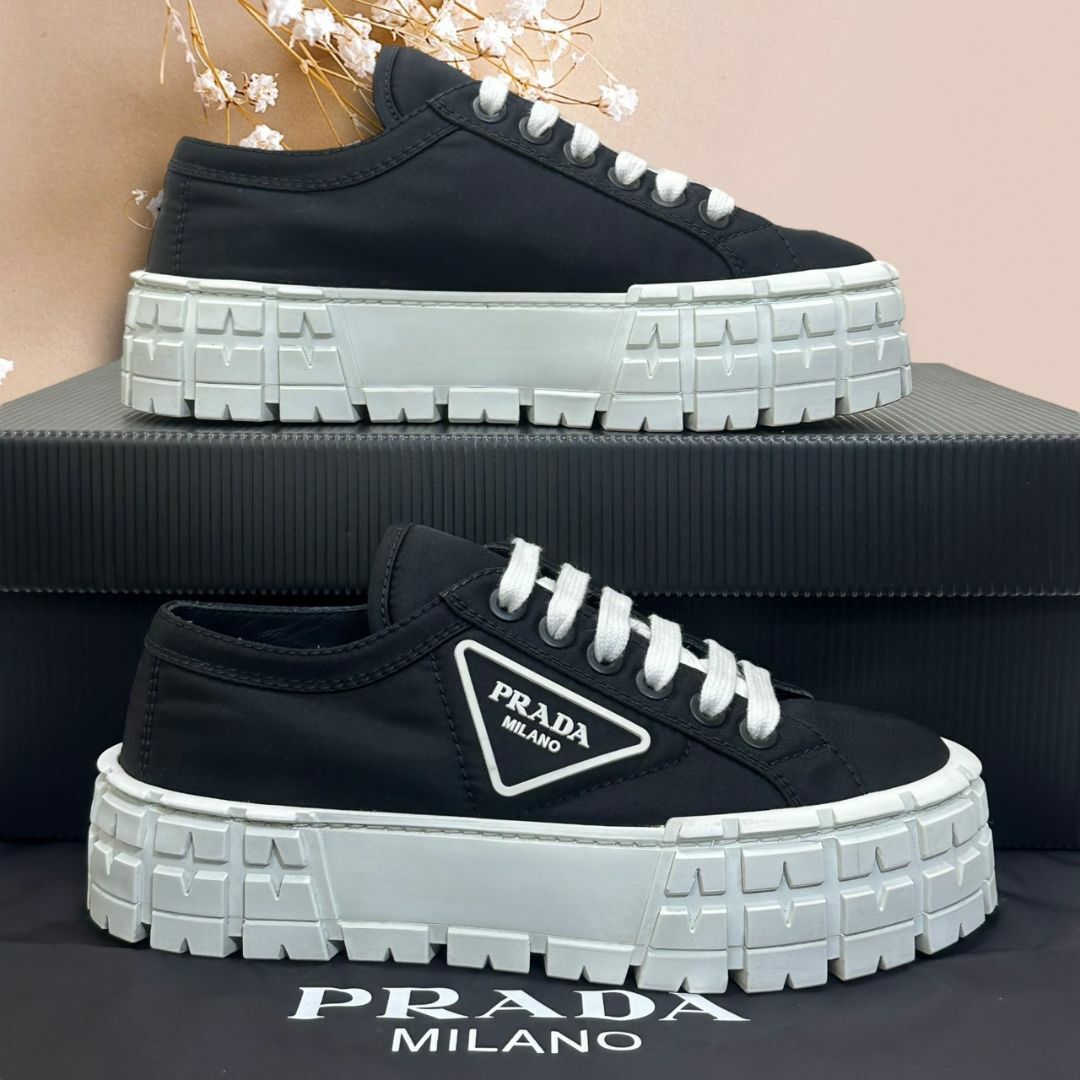 プラダ PRADA  スニーカー　厚底　美品