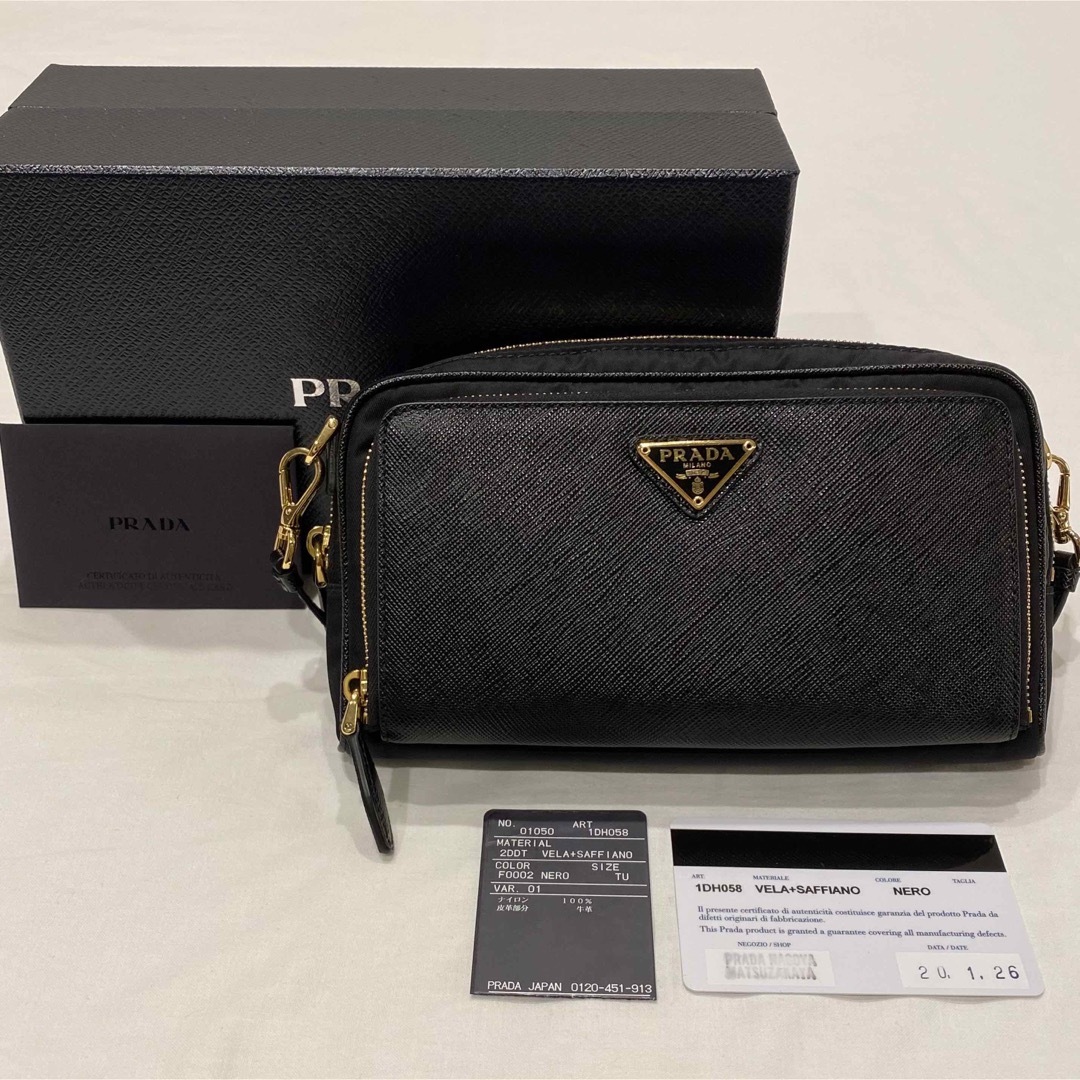 プラダ PRADA ミニショルダーバッグ 三角プレート 黒 ブラック 美品-