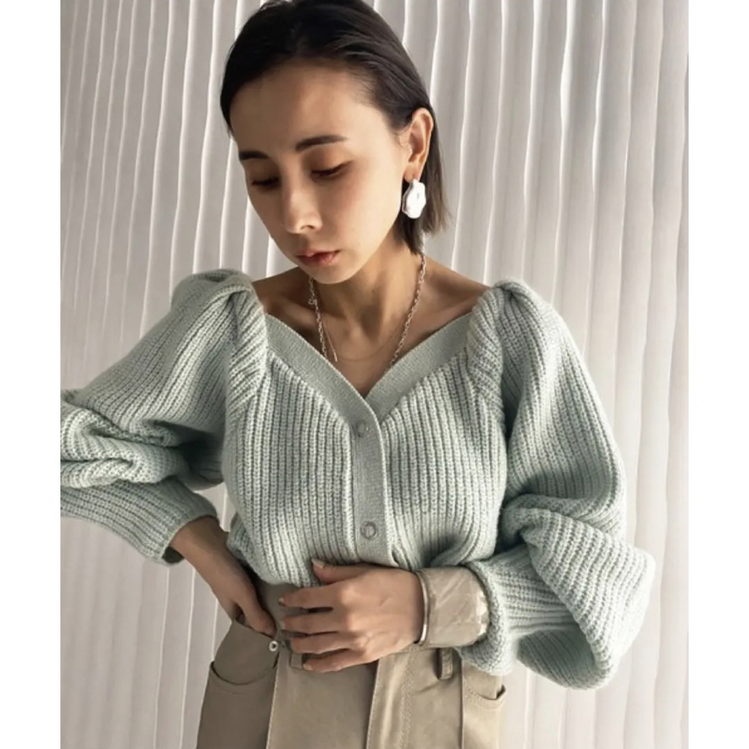 Ameri VINTAGE(アメリヴィンテージ)のameri 2WAY PUFF CARDIGAN レディースのトップス(カーディガン)の商品写真