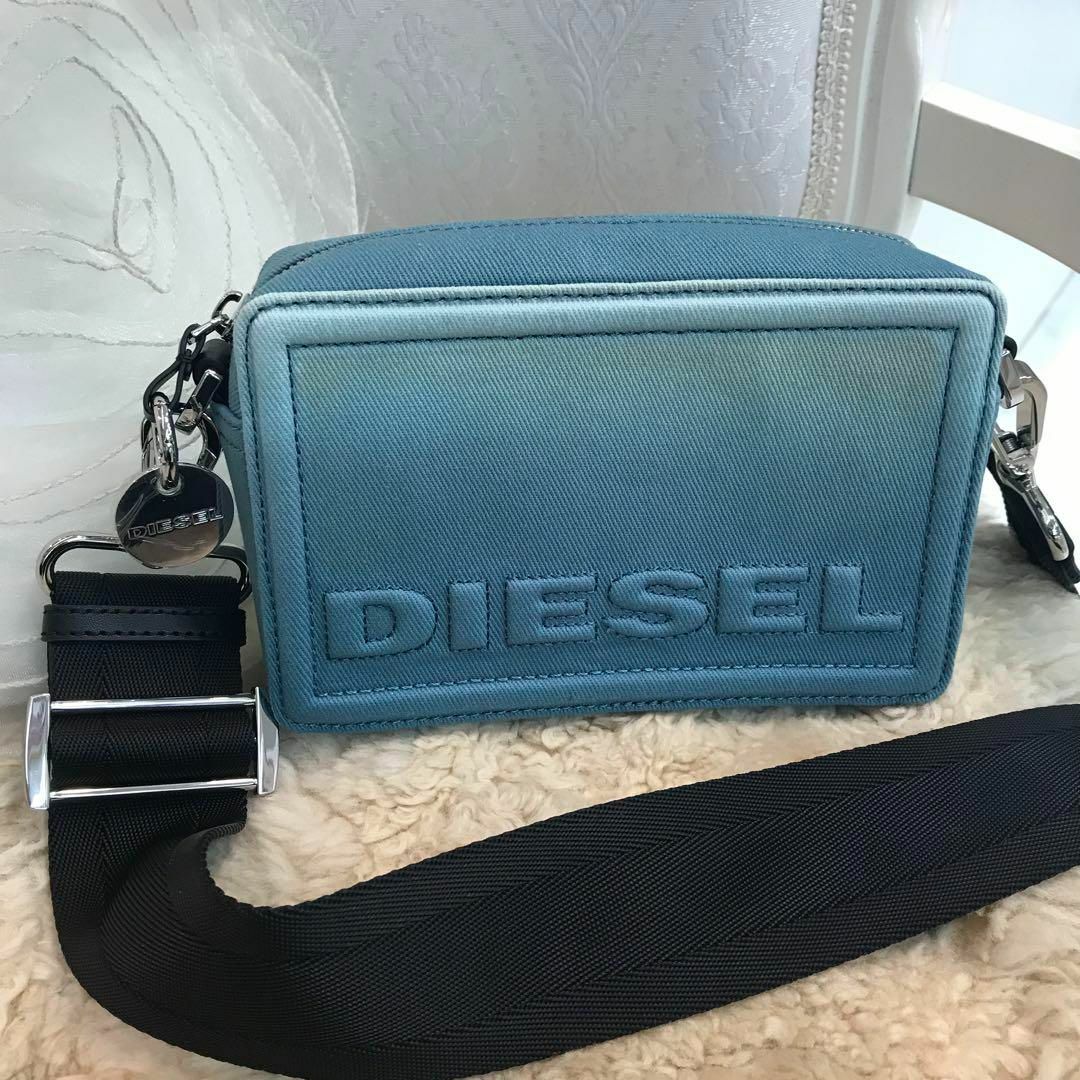 ☆期間限定特価☆ 【新品、未使用】DIESEL ショルダーバッグ