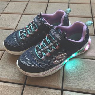 スケッチャーズ(SKECHERS)のスケッチャーズ 20cm 光る靴 ネイビー(スニーカー)