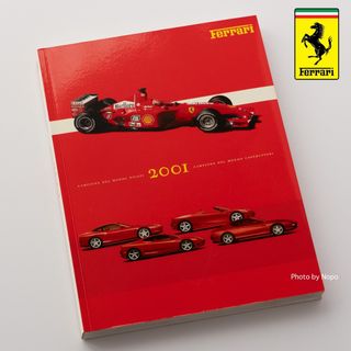 フェラーリ(Ferrari)の【レア】Ferrari Year Book 2001 フェラーリ イヤーブック(趣味/スポーツ/実用)