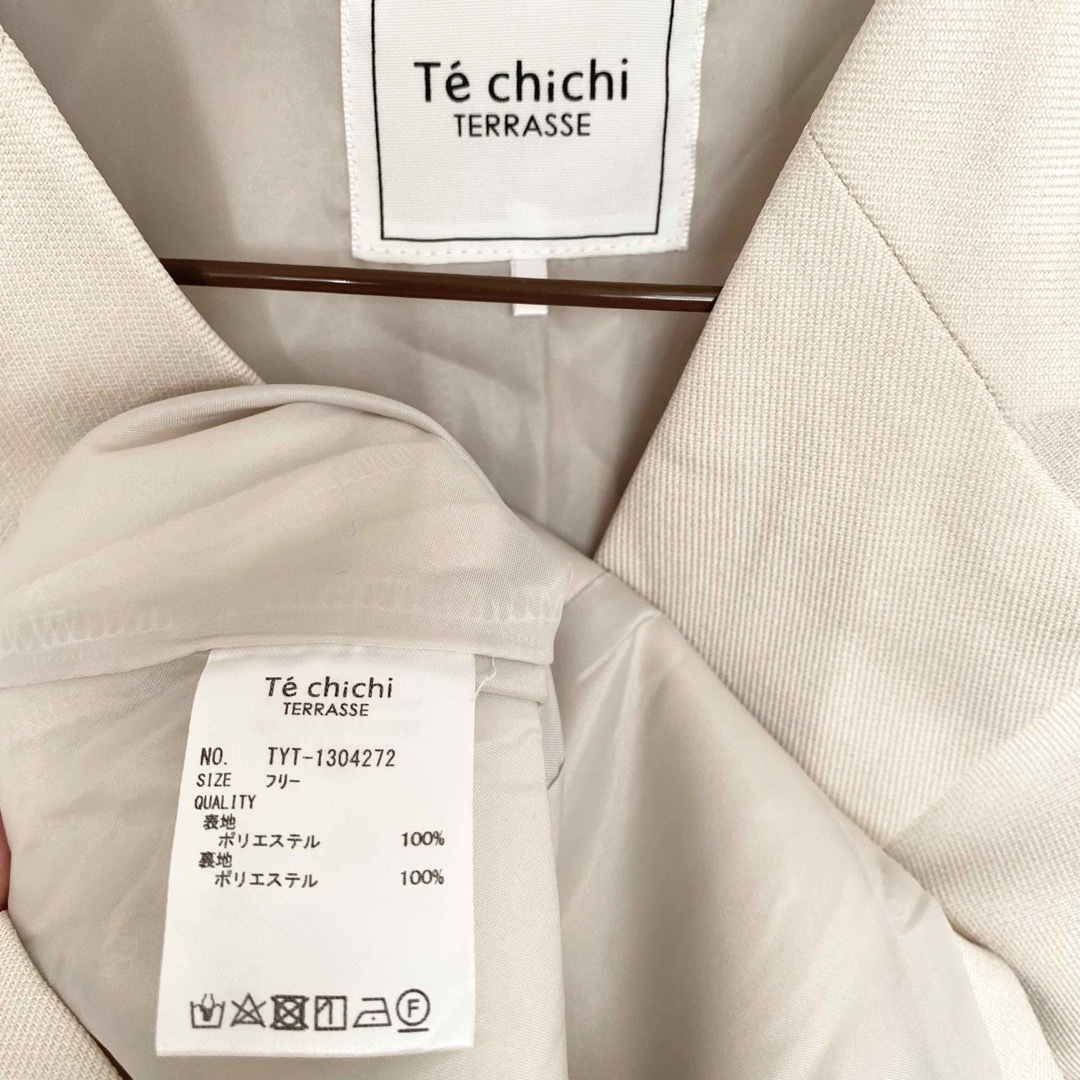 Techichi(テチチ)のTe chichi TERRASS テチチテラス　ベージュ　ジャケット レディースのジャケット/アウター(テーラードジャケット)の商品写真
