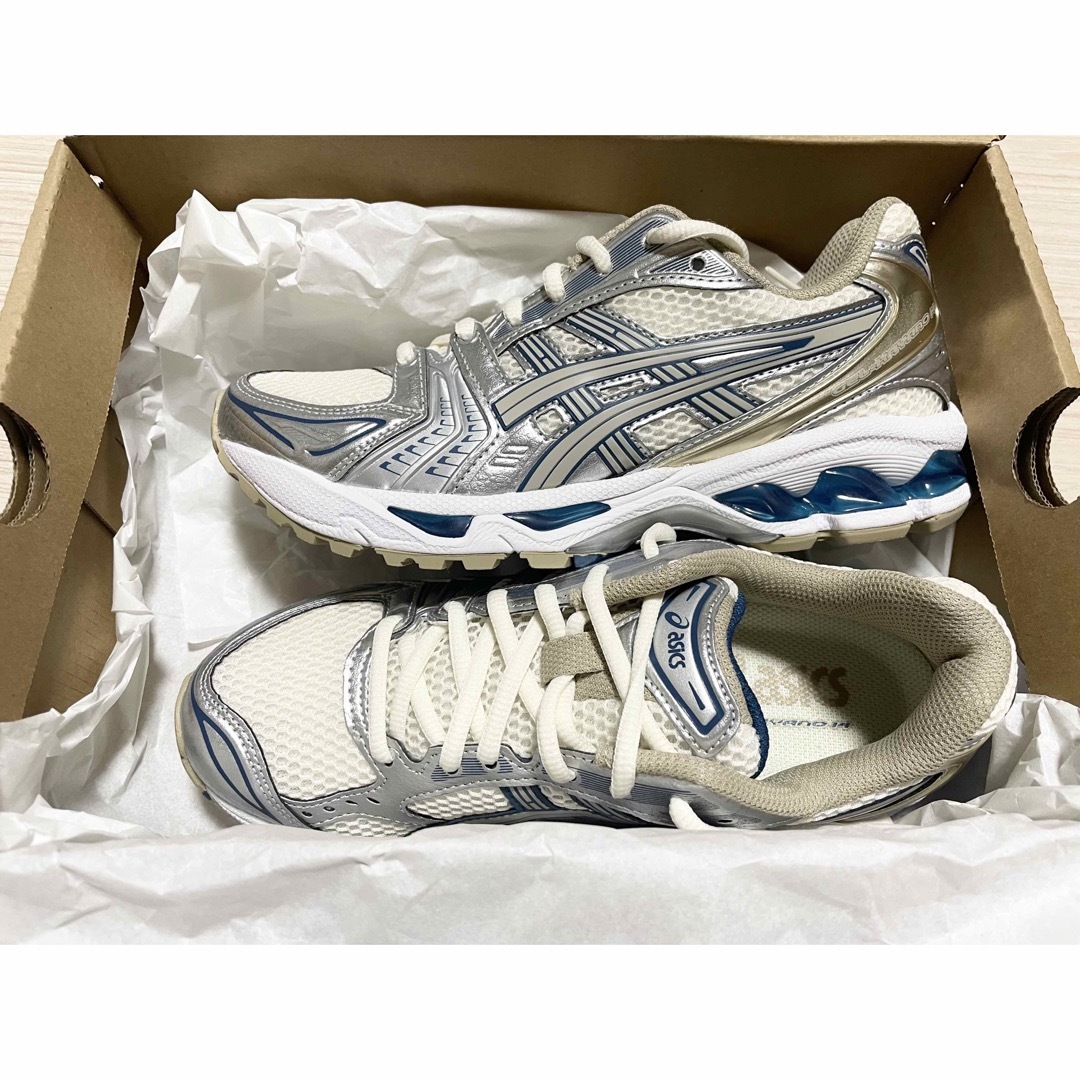 asics(アシックス)のASICS GEL-KAYANO 14     24.0センチ レディースの靴/シューズ(スニーカー)の商品写真