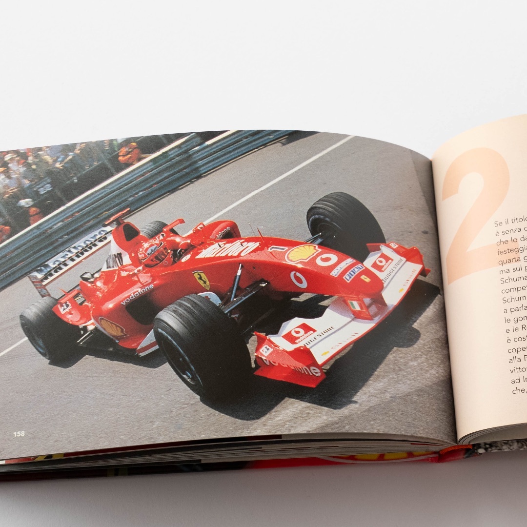 【レア】ミハエル・シューマッハ写真集 洋書 MichaelSchumacher エンタメ/ホビーの本(趣味/スポーツ/実用)の商品写真