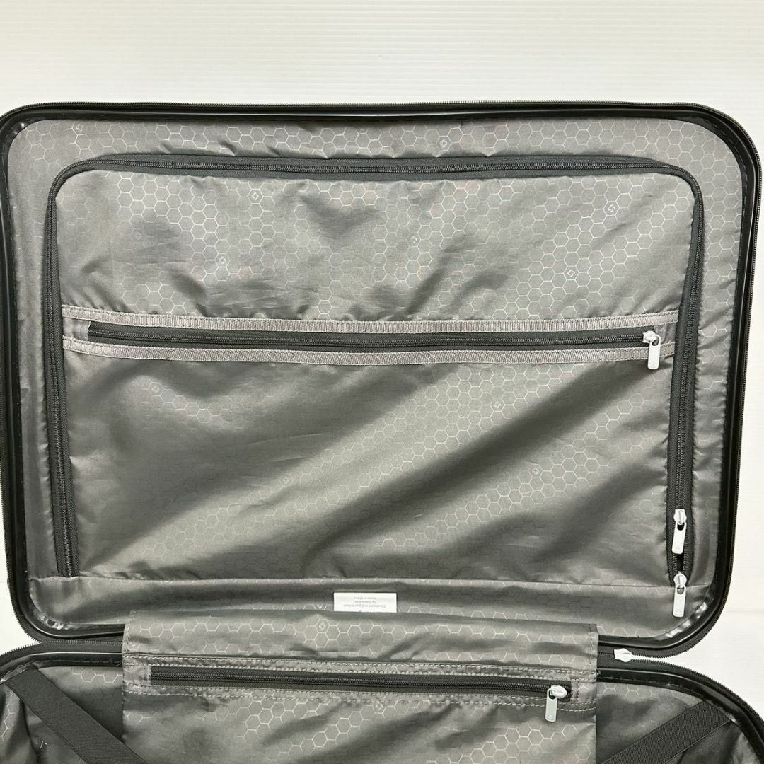 サムソナイト　オクトライト68 スピナー　キャリーケース　スーツケース