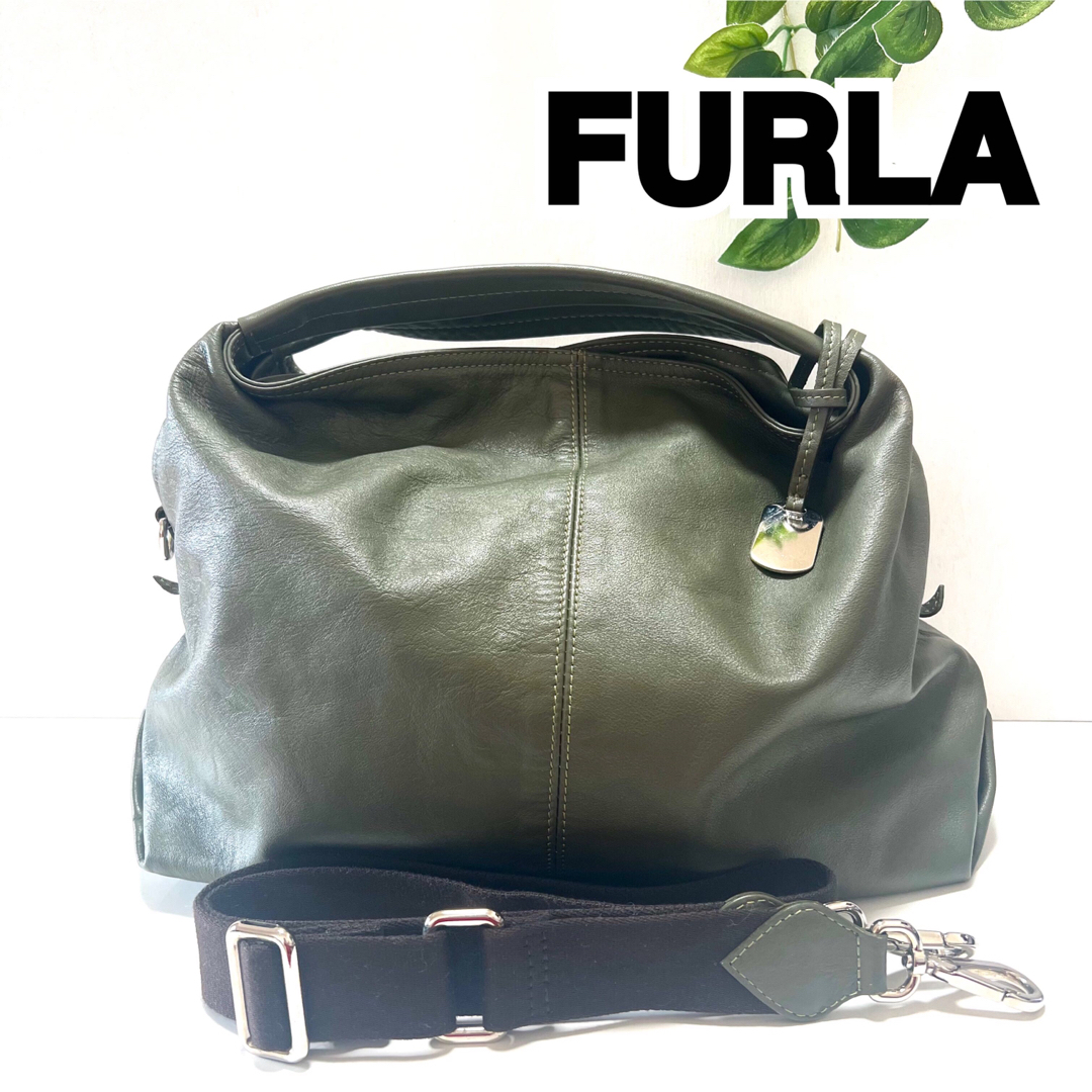 A4 極美品 FURLA レザー カプリッチョ 2WAY ショルダーバッグ 黒