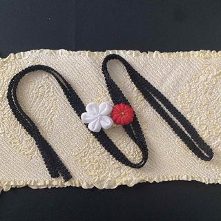 振袖小物4♦︎正絹帯揚げ　帯飾り　帯締め(着物)