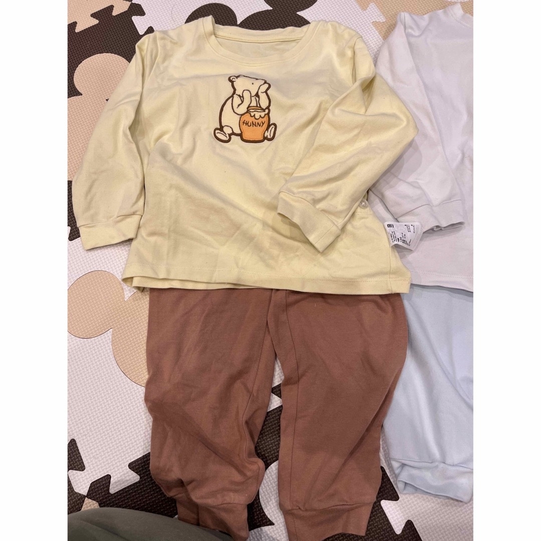 UNIQLO(ユニクロ)のUNIQLO パジャマ　100 キッズ/ベビー/マタニティのキッズ服男の子用(90cm~)(パジャマ)の商品写真