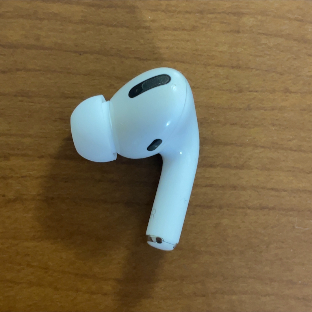 アップル純正品　AirPods Pro 右のみ　エアーポッズプロ　イヤホン | フリマアプリ ラクマ