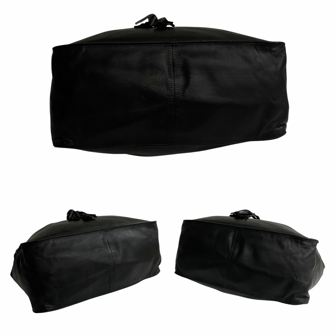 PRADA - 極 美品 希少品 PRADA プラダ ロゴ 金具 ナッパレザー 本革