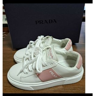 プラダ レザースニーカー スニーカー(レディース)の通販 65点 | PRADA