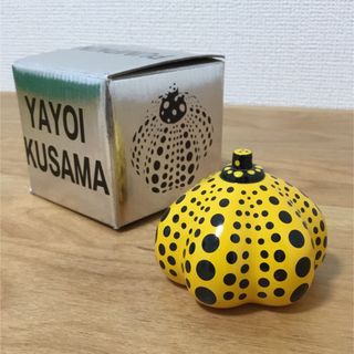 モマ(MOMA)の【絶版品】草間彌生YAYOI KUSAMAペーパーウェイトカボチャpumpkin(その他)