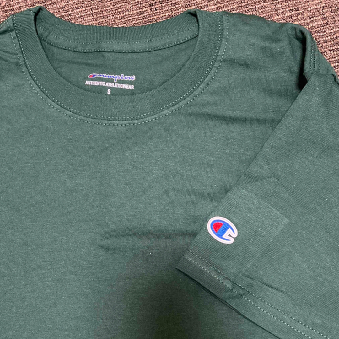 Champion(チャンピオン)の【新品、未使用】tシャツ Tシャツ チャンピオン  オーバーサイズ 半袖  レディースのトップス(Tシャツ(半袖/袖なし))の商品写真