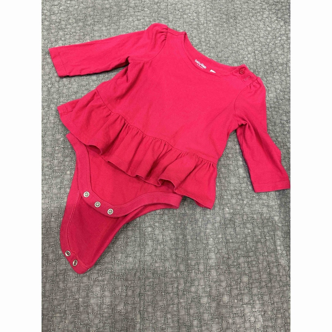 babyGAP(ベビーギャップ)のBABY GAP ロンパース　ワンピース　セット　ドット キッズ/ベビー/マタニティのベビー服(~85cm)(ロンパース)の商品写真