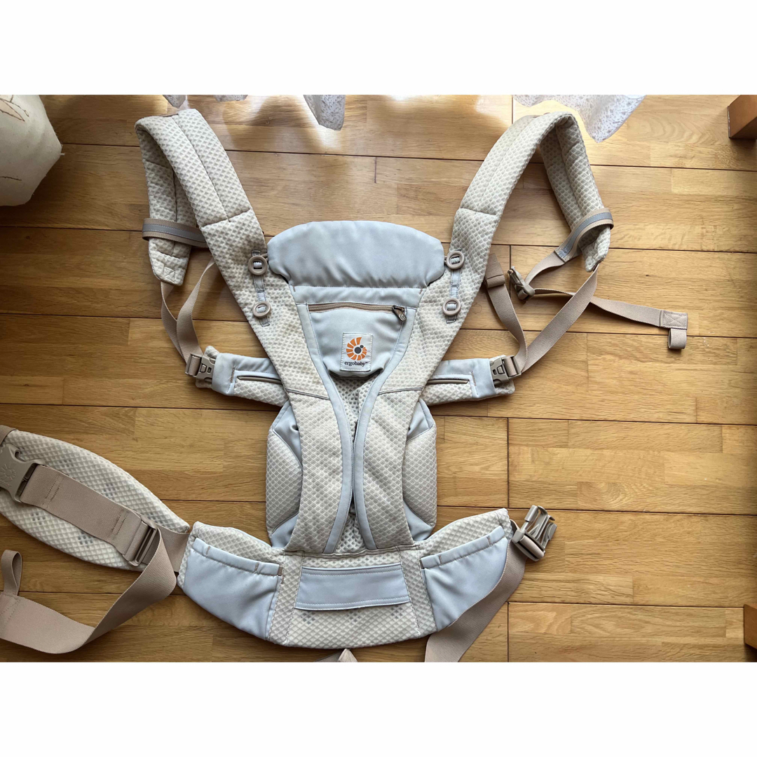 エルゴベビー オムニ ブリーズ サンドベージュ 美品-
