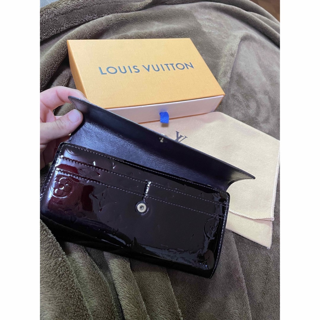 LOUIS VUITTON(ルイヴィトン)のルイヴィトン　LOUIS VUITTON ヴェルニ エナメル　長財布 レディースのファッション小物(財布)の商品写真