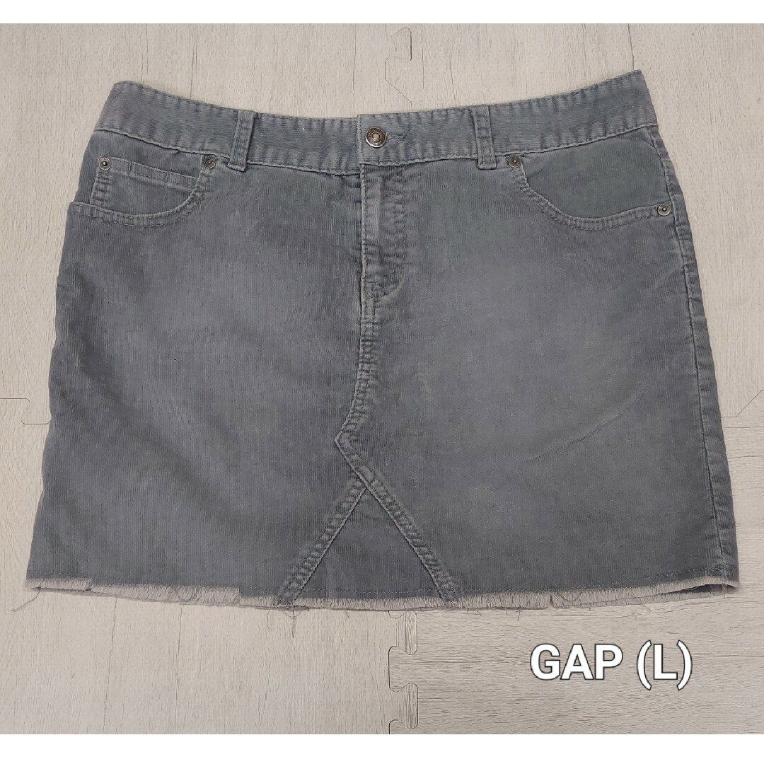 GAP(ギャップ)のGAPギャップ・コーデュロイスカート ミニスカート・グレー ダメージ・サイズL レディースのスカート(ミニスカート)の商品写真