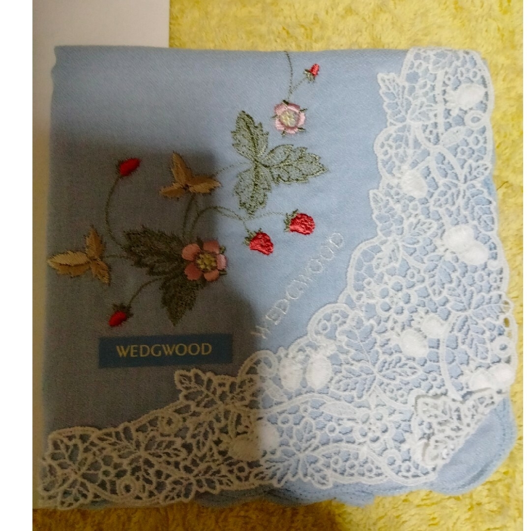 WEDGWOOD(ウェッジウッド)のレア  WEDGWOOD ウェッジウッドハンカチ レディースのファッション小物(ハンカチ)の商品写真