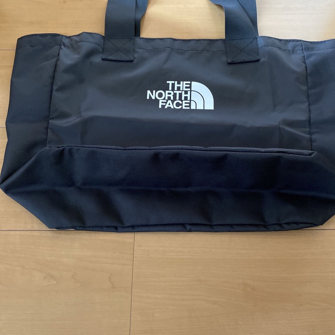 THE NORTH FACE(ザノースフェイス)のノースフェイス THE NORTH FACE  エコバッグ トートバッグ  S レディースのバッグ(トートバッグ)の商品写真