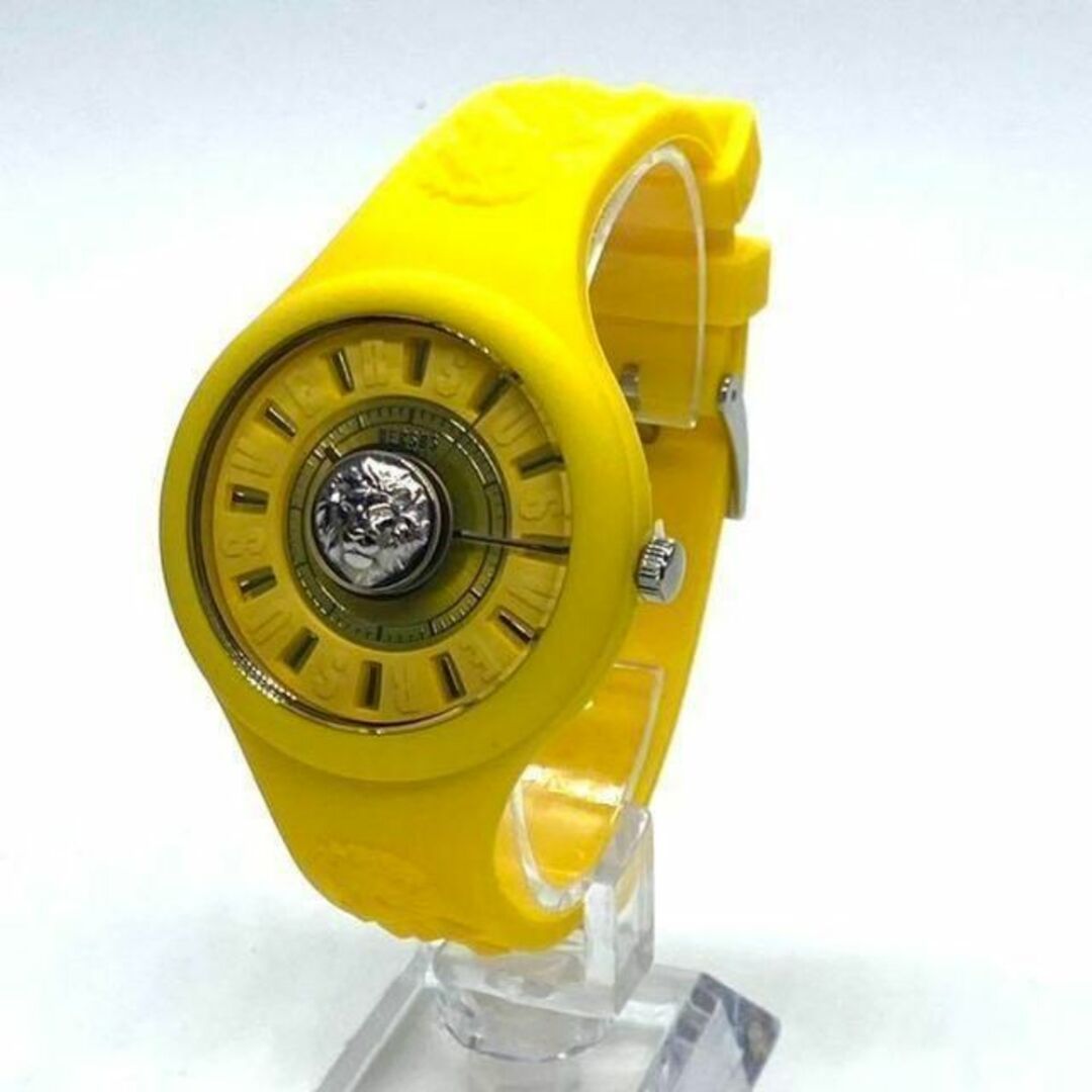 ★海外限定品! シンプルな美しさ! ヴェルサス ヴェルサーチ レディース 25 レディースのファッション小物(腕時計)の商品写真