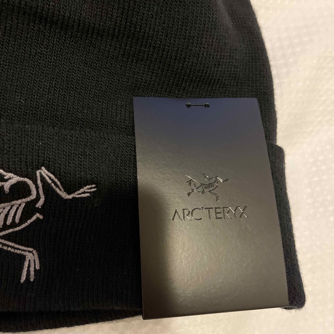 ARC'TERYX(アークテリクス)の新品未使用 アークテリクス ビーニー 黒 メンズの帽子(ニット帽/ビーニー)の商品写真