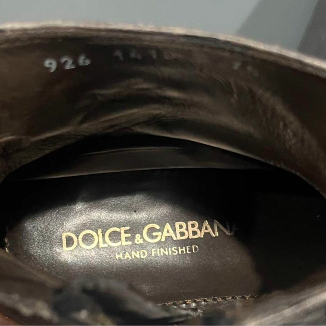 DOLCE&GABBANA(ドルチェアンドガッバーナ)のdolce & gabbanaロングノーズ　サイドジップブーツ　メダリオン メンズの靴/シューズ(ブーツ)の商品写真