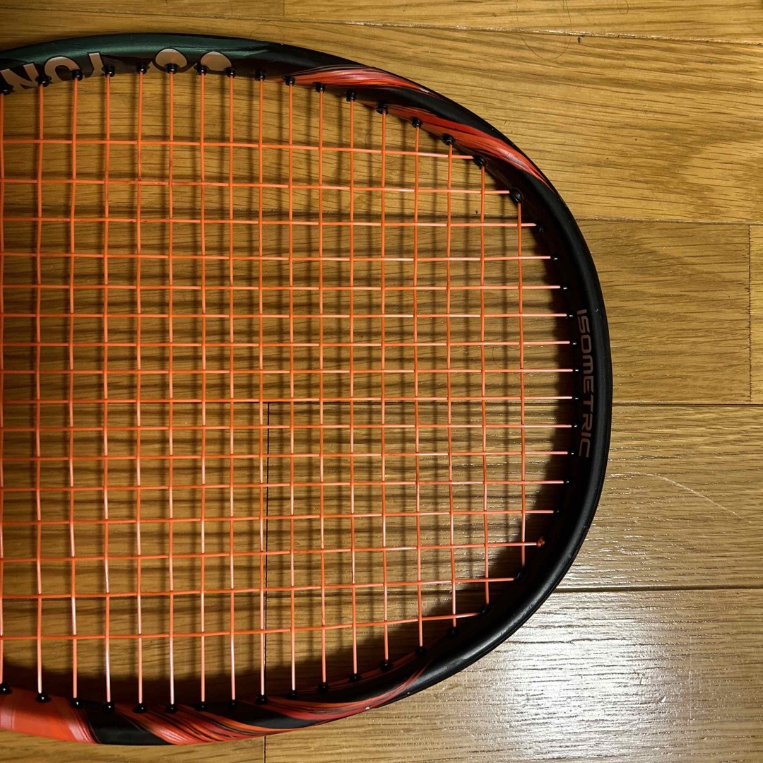 YONEX(ヨネックス)のテニスラケット　ＶCORE DualＧ スポーツ/アウトドアのテニス(ラケット)の商品写真